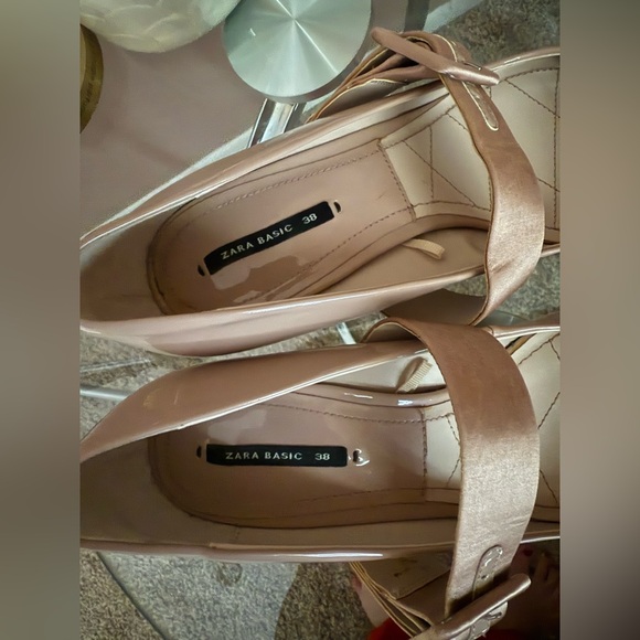 Zara Nude Patent Leather Kitten Heels with Buckle 38 - Picture 8 of 9
